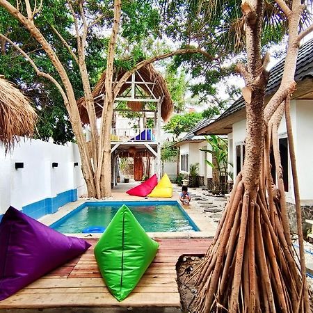 Panda Home Gili Trawangan Exterior photo