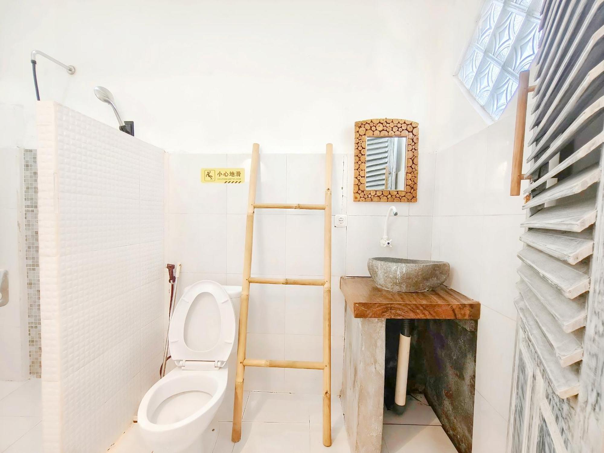 Panda Home Gili Trawangan Exterior photo